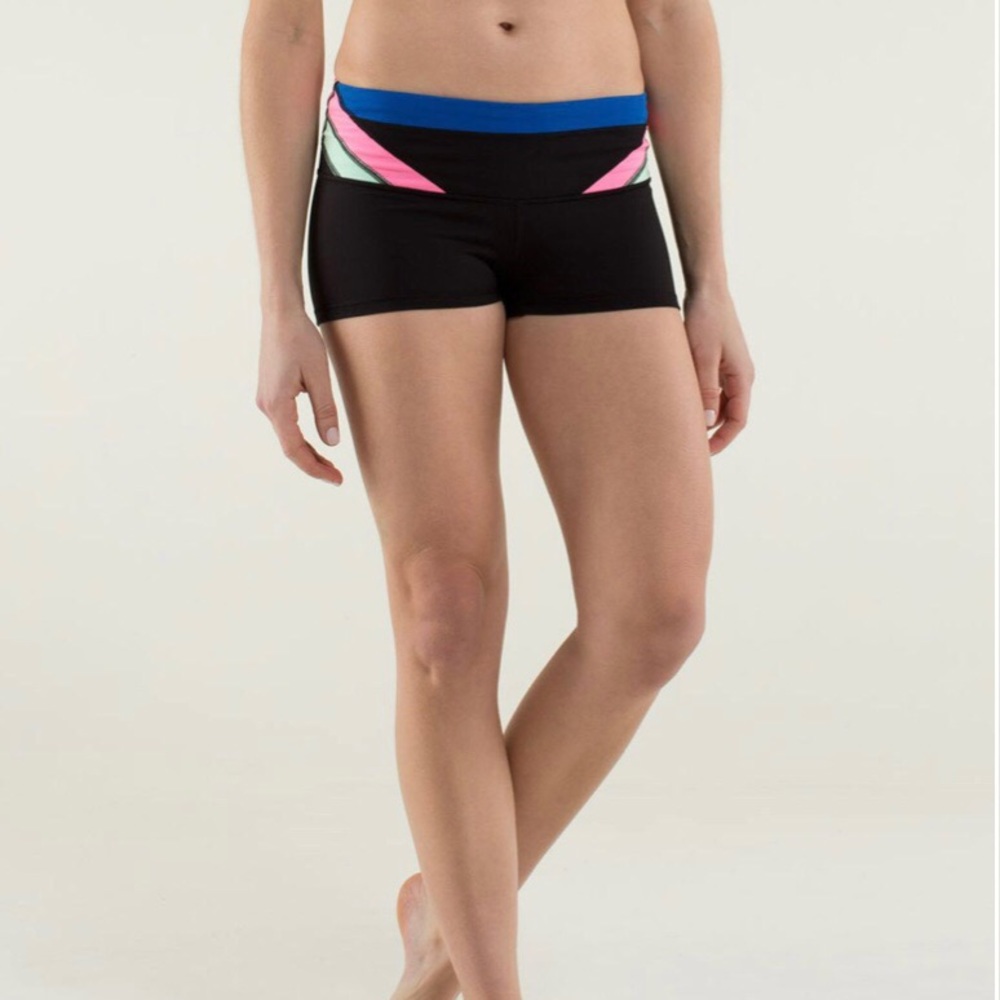 Lululemon Boogie Short *Full On Luon